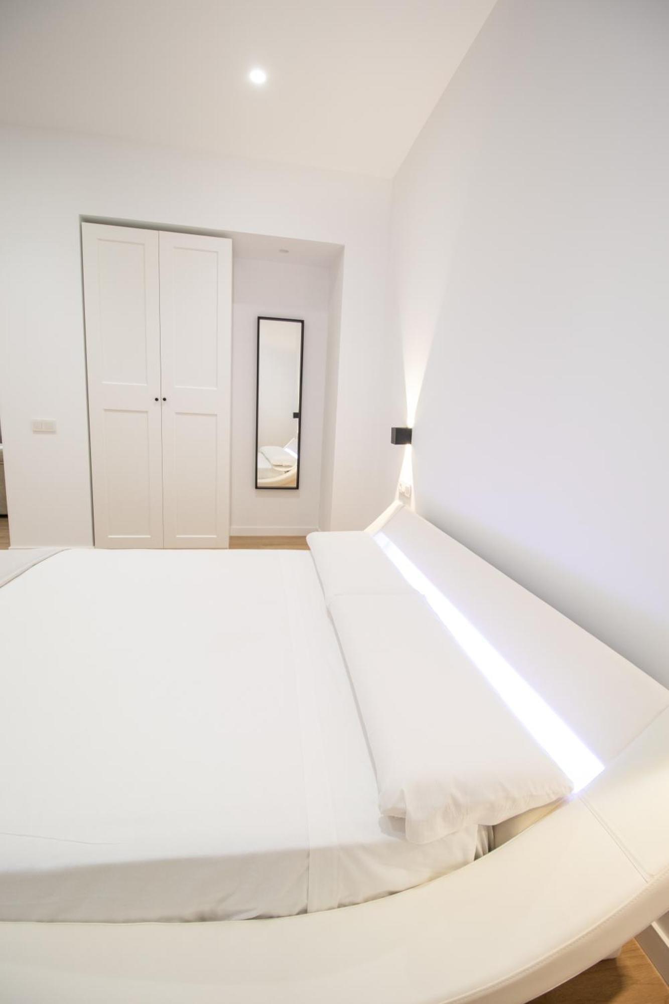 Bedtime Suites By Concept Flats Valencia Luaran gambar
