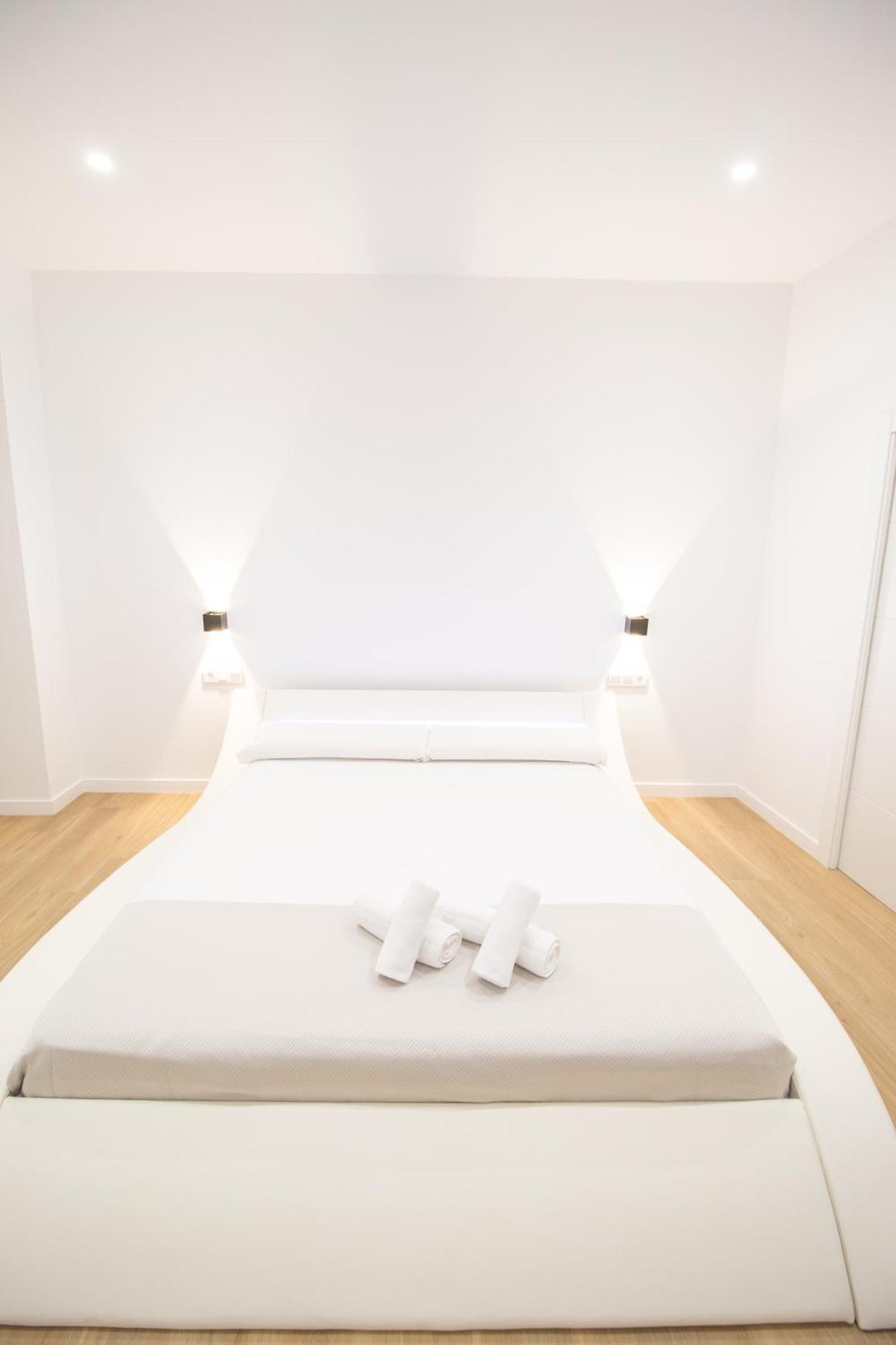 Bedtime Suites By Concept Flats Valencia Luaran gambar