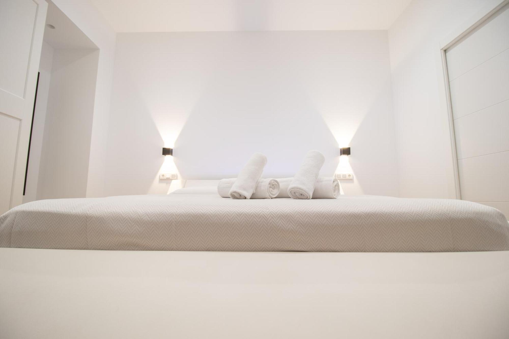 Bedtime Suites By Concept Flats Valencia Luaran gambar